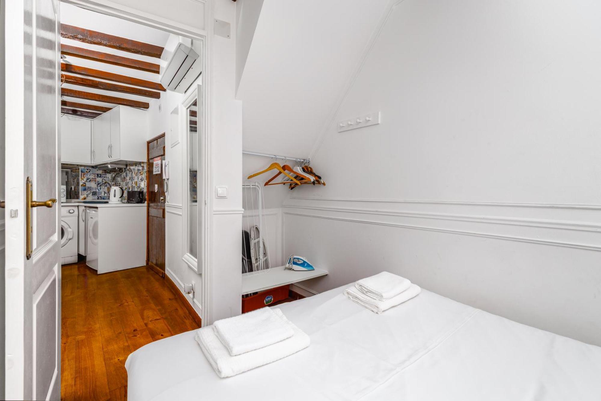 Typical Apartment Alfama-Center Lisboa Exteriör bild
