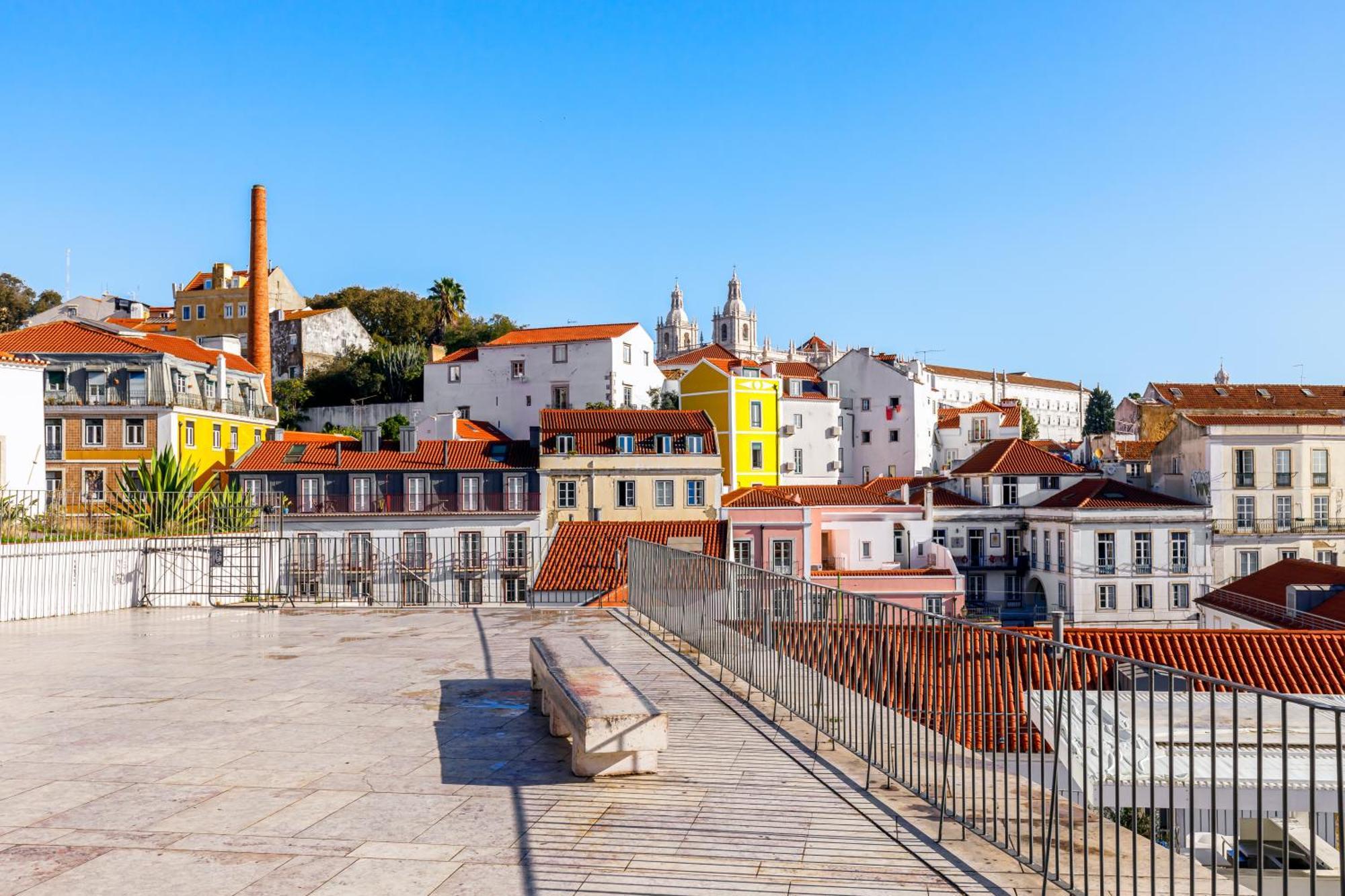 Typical Apartment Alfama-Center Lisboa Exteriör bild